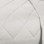 Celliant Performance Comforter // Light Gray (Full/Queen)