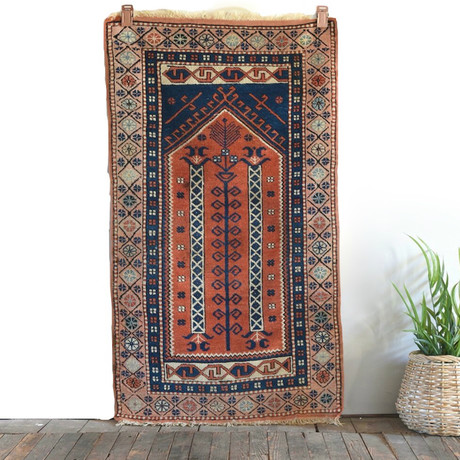 Caucus Prayer Rug // Circa 1970 // 5'3"L x 2'10"W