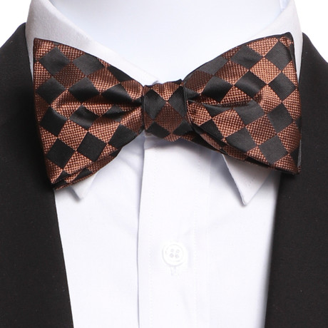 Self Bow Tie And Hanky Set // Brown + Black Checkers