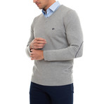 Sourty V-Neck Pullover // Gray Melange (XL)