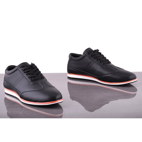 Zealand Classic Sneakers // Black (EU Size 40)