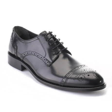 Percy Dress Shoe // Black (Euro: 39)