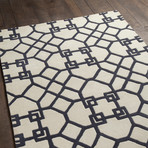 Davel Hand-tufted Contemporary Rug (5' x 7')