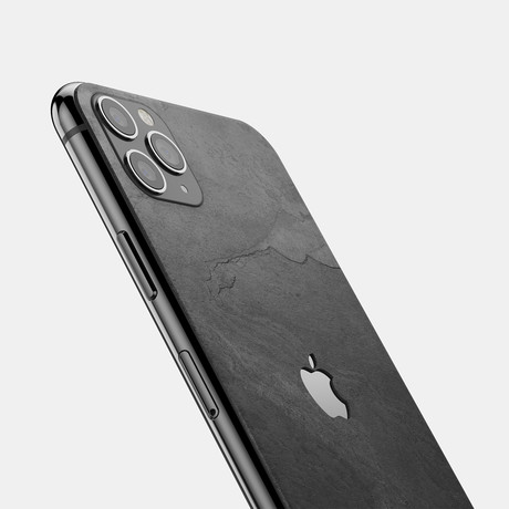 iPhone Real Slate Skin // Black Impact (iPhone 7)