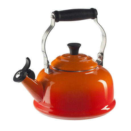Whistling Kettle // 1.7 qt. (Flame)