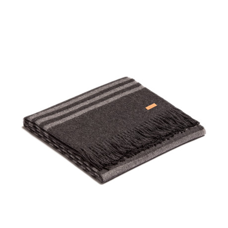 Striped Exclusive Throw // Gray