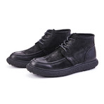 Discovery Hi-Top // Black (Euro: 42)