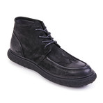 Discovery Hi-Top // Black (Euro: 41)