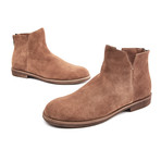 Basic Round Toe Suede Ankle Boots // Brown (Euro: 40)