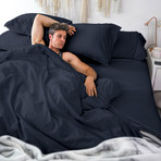 Cool + Crisp 100% Cotton Percale Pillow Case Pair // Dark Navy (Standard/Queen)