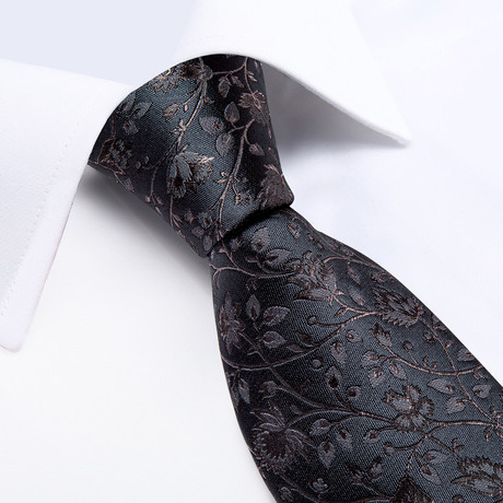 Rivero Silk Tie // Charcoal