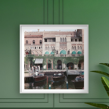 Westin Excelsior (20" x 20" (Photo Dimensions))