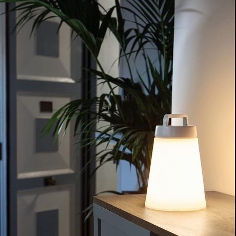 Sasha Portable Lantern // Rechargeable Battery (Mini)