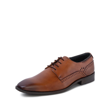 Damian Derby Brogue // Tan (UK 6)