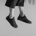 Low Top Velcro Sneaker // Crow (US: 4.5)