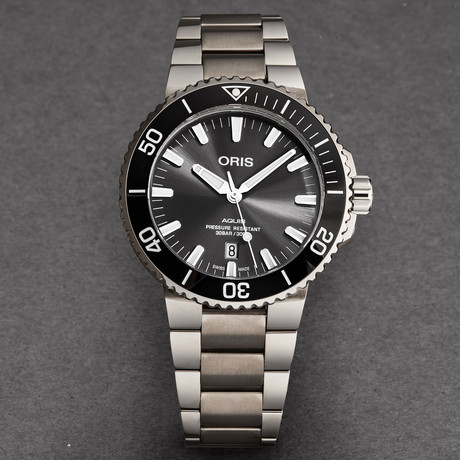 Oris Aquis Automatic // 01 733 7730 7153-07 8 24 15 PEB // Store Display