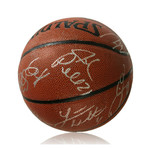 Los Angeles Lakers // 2009-2010 Team Signed Championship Basketball