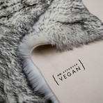 Faux Sheepskin // Animal Shaped // Gray Tip Rug (2'W x 3'L)