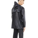 Short Coat // Shiny Black (M)