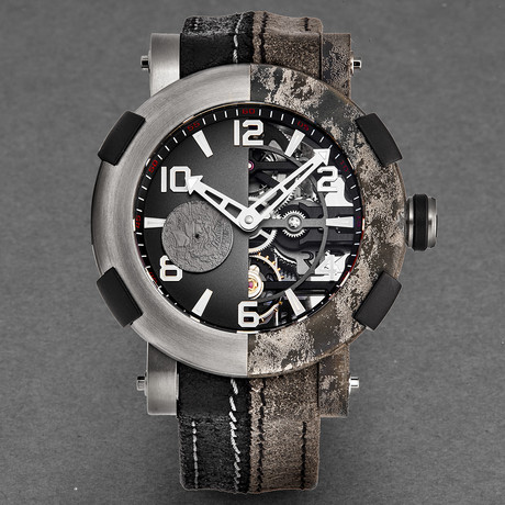 Romain Jerome Array Two-Face Manual Wind // 1C45S.TTTR.5023.AR.TWF18