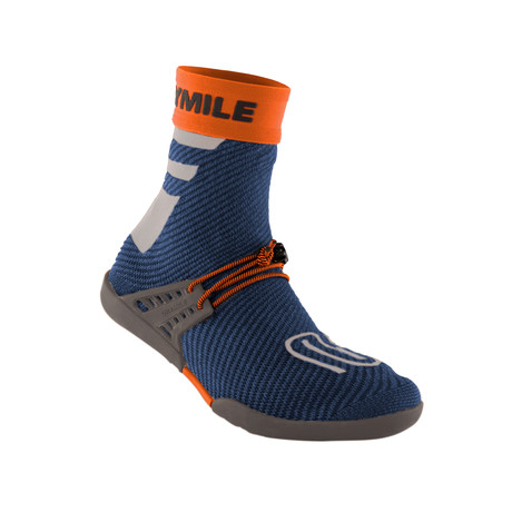 100% Waterproof Packable Sock Shoes // Arctic Orange (US: 5)