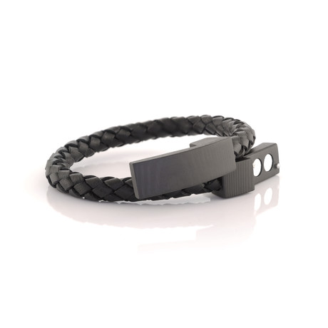 Carbon Fiber Clasp Stainless Steel + Leather Bracelet // Black (7.7"L)