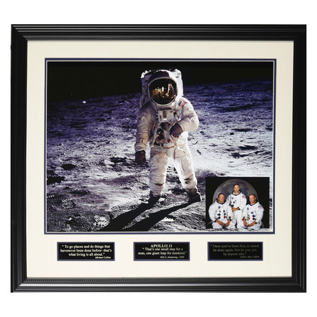 Apollo 11 // Facsimile Signature Display