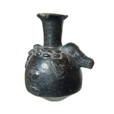 Inca Ceramic Aryballos With Caiman