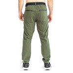 Blogger 5-Pocket Track Hybrid // Rifle Green (S)