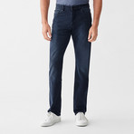 Avery Modern Straight // Presage (29WX32L)