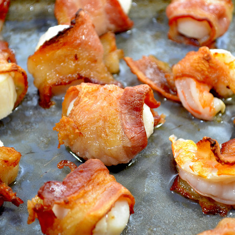 Bacon Wrapped Delights (2 lb Scallops + 4 lb Shrimp)