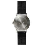 Tube Watch T40 // Steel // Sand Nato (Black Leather)