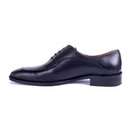 Fesco Oxford // Black (Euro: 39)