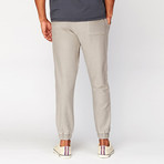 Lyle Stretch Twill Jogger // Mojave (L)