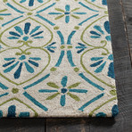 Lori // Indoor+Outdoor Rug (5'L x 7'6"W)