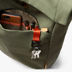 Studio Backpack (Mid Gray)