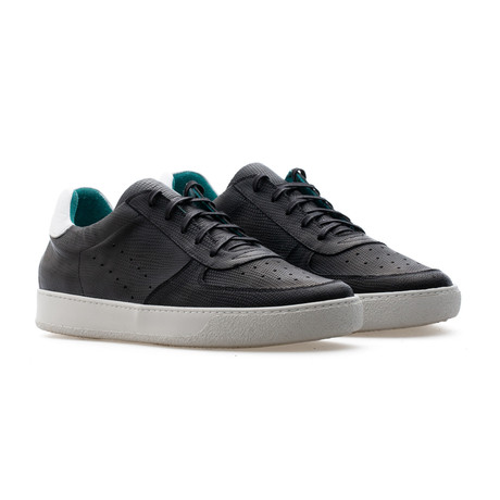 Trevor Low Top Sneaker // Black + White (Euro: 39)