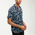 Manav Casual Point-Collared Short Sleeve Button Down // Navy (S)