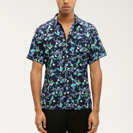 Manav Casual Point-Collared Short Sleeve Button Down // Navy (S)