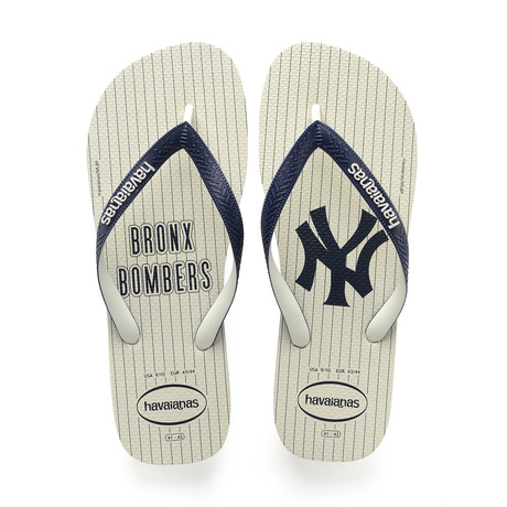 Top MLB Sandal // NY Yankees // White + White (US: 8) - Havaianas - Touch  of Modern