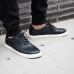 Perry Leather // Black (US: 10.5)