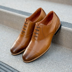 Closer Cap Toe // Honey (Size 6)