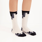 Unisex Socks // Black + White Socks // 5 Pack (US: 6-9)