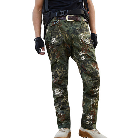 Trousers // Camouflage Print (XS)