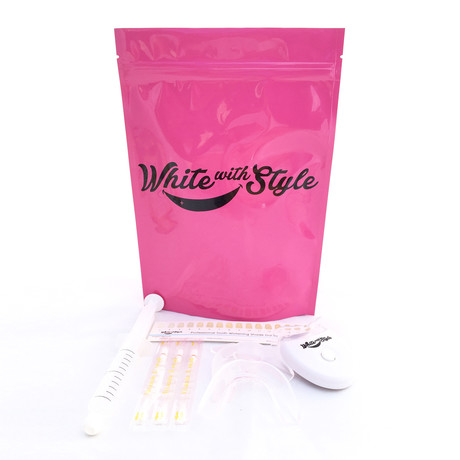 Sparkle White Kit + Teeth Whitening Pen // Strawberry