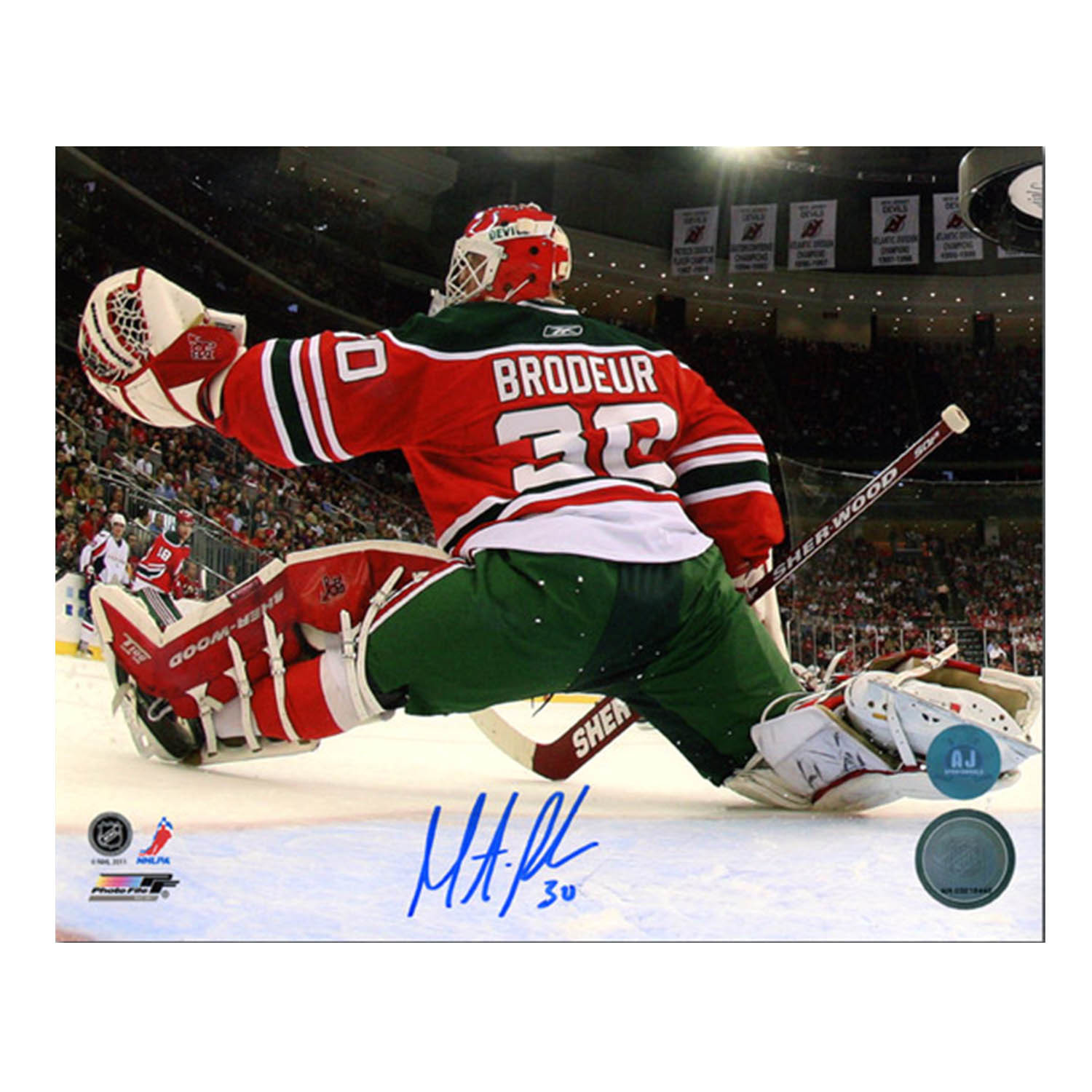 Martin Brodeur // New Jersey Devils // Autographed Photo Autograph