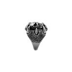 Skull In Claws Ring // Silver + Black (11)