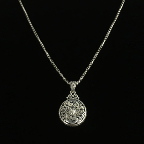 925 Sterling Silver Swirl Disc Necklace