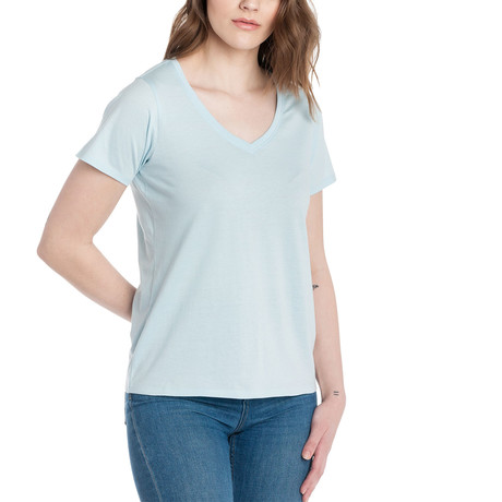 Women's Vanessa V-Neck T-Shirt // Light Blue (XS)