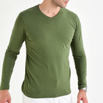 Amazon V-Neck Long Sleeve T-Shirt // Green (M)